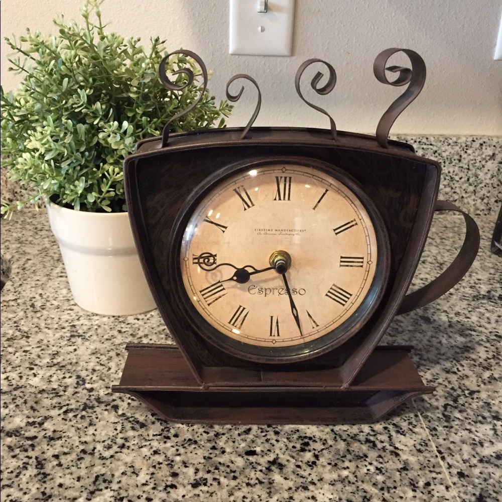 Coffee Cup Clock